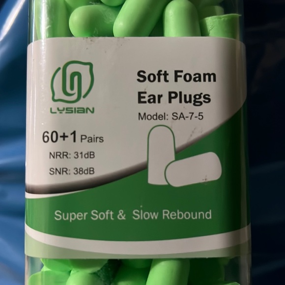 122pc Soft Foam Ear Plugs - Picture 1 of 3